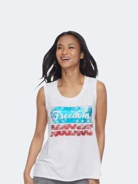 NWT Rock & Republic White Tank with Blue and Red 'Freedom Stars' Graphic SM